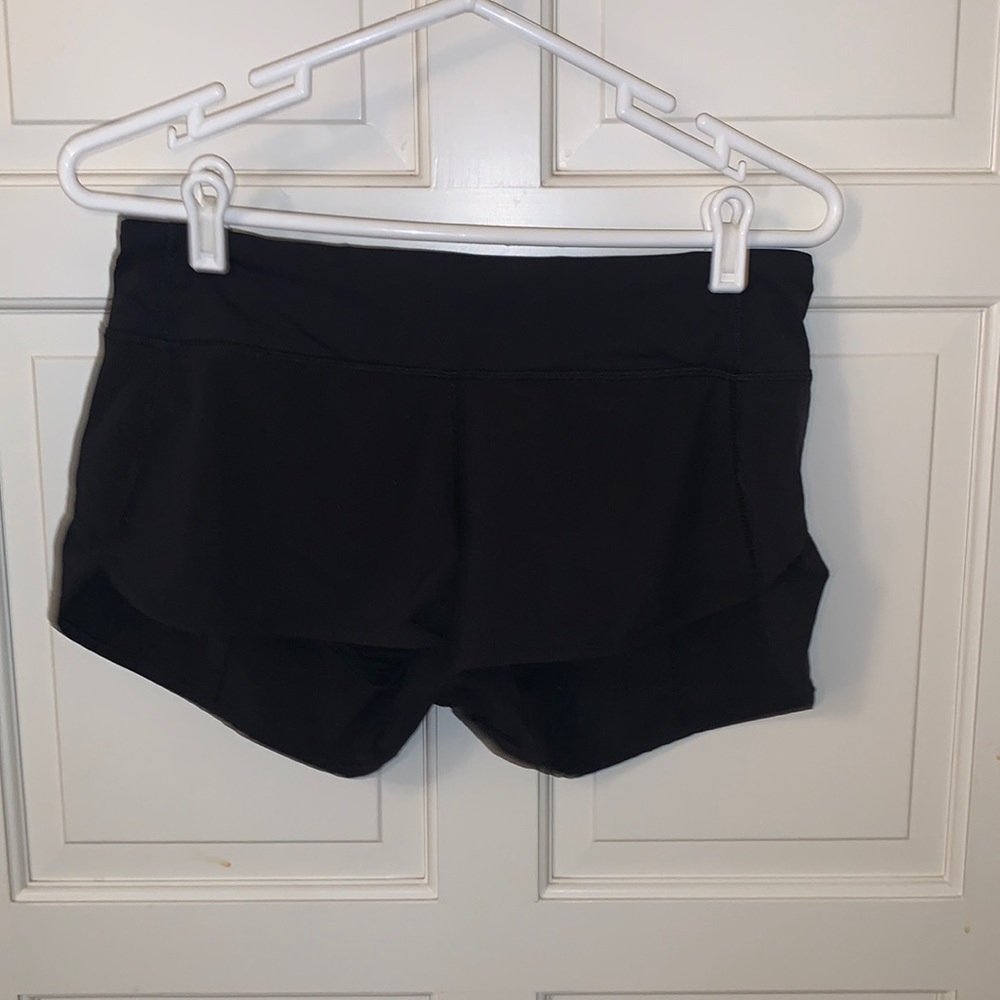 Lululemon running short
